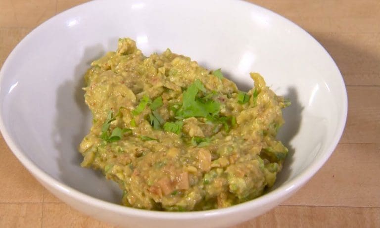 Kendra Peterson of Drizzle Kitchen is showing Jane Monzures what foods can help keep our guts healthy.